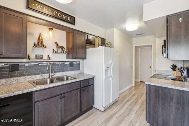 13046 W WILDWOOD Drive, Sun City West, AZ 85375