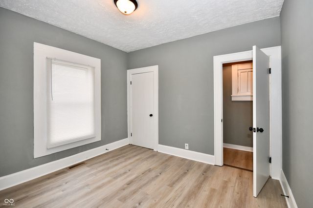 912 W 1st Street, Anderson, IN 46016