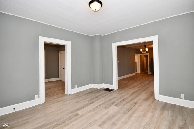 912 W 1st Street, Anderson, IN 46016