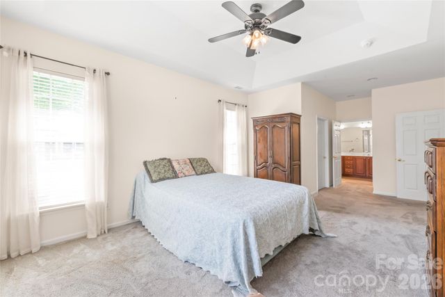 9205 Duckhorn Drive, Charlotte, NC 28277