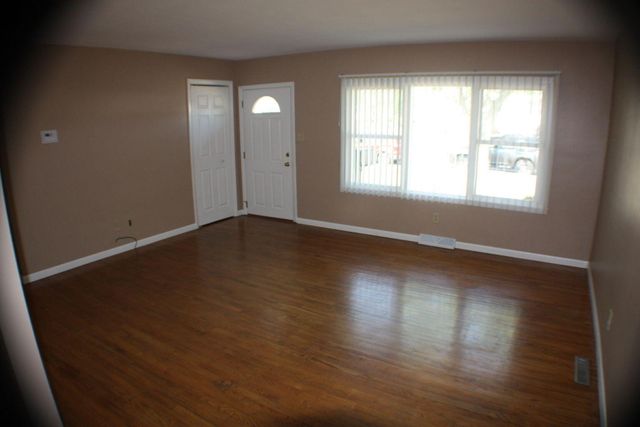 9535 Forrest Drive, Highland, IN 46322