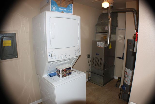 9535 Forrest Drive, Highland, IN 46322