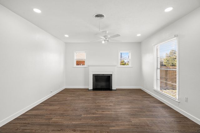 612 W 5th Street, Dallas, TX 75208