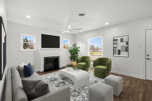 612 W 5th Street, Dallas, TX 75208