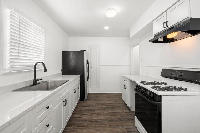 612 W 5th Street, Dallas, TX 75208