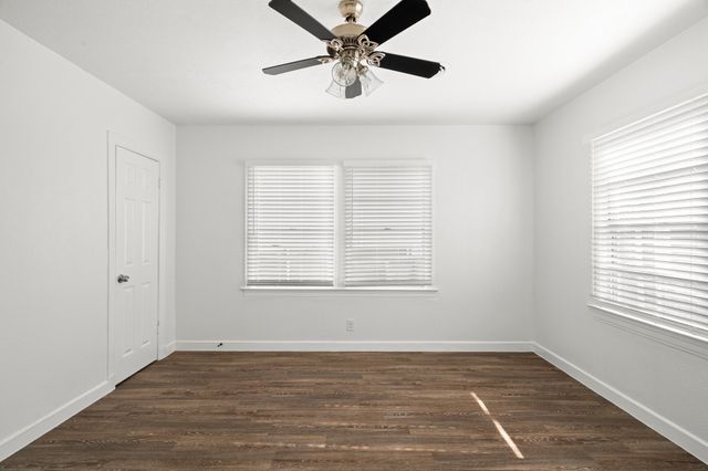 612 W 5th Street, Dallas, TX 75208