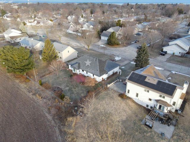 3128 CONCORDIA LANE, Green Bay, WI 54311