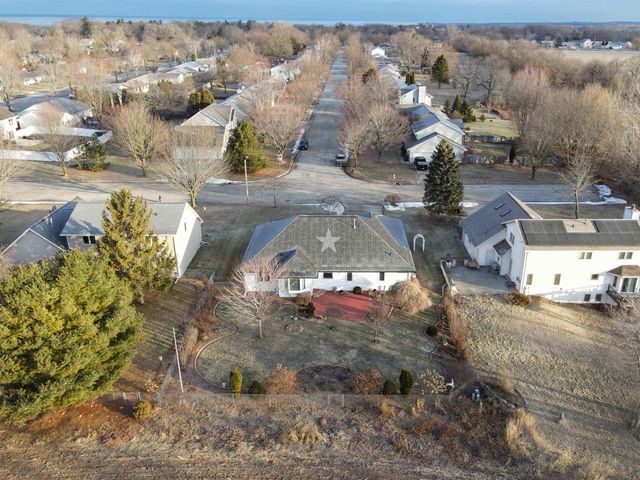 3128 CONCORDIA LANE, Green Bay, WI 54311