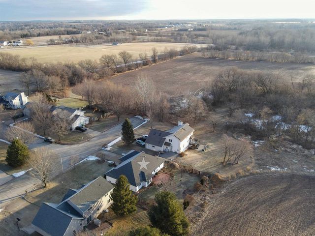 3128 CONCORDIA LANE, Green Bay, WI 54311