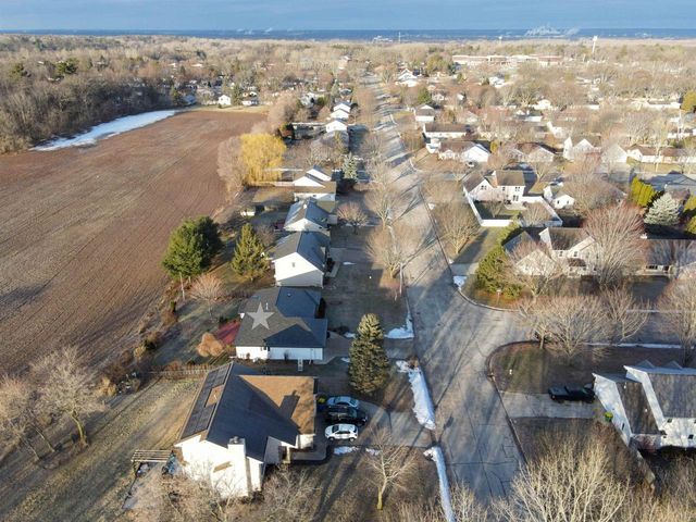 3128 CONCORDIA LANE, Green Bay, WI 54311