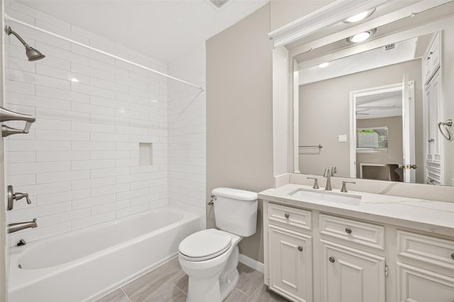 1122 Daria Drive, Houston, TX 77079