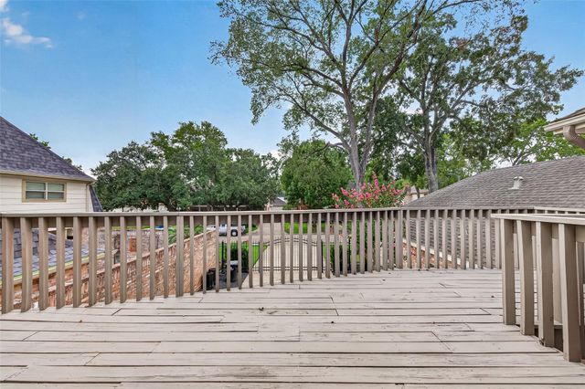 1122 Daria Drive, Houston, TX 77079