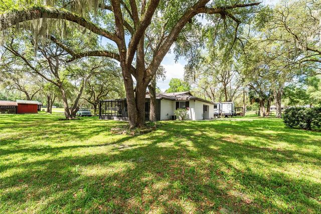 10871 SE COUNTY ROAD 336, Morriston, FL 32668