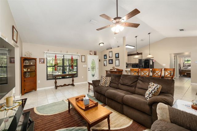 10871 SE COUNTY ROAD 336, Morriston, FL 32668