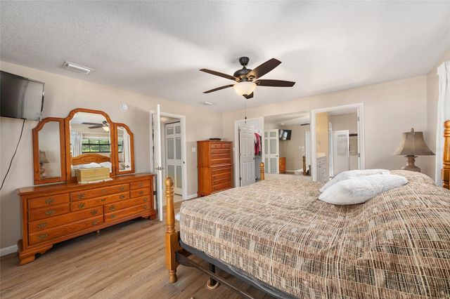 10871 SE COUNTY ROAD 336, Morriston, FL 32668