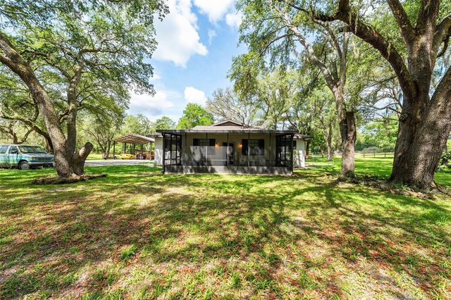 10871 SE COUNTY ROAD 336, Morriston, FL 32668