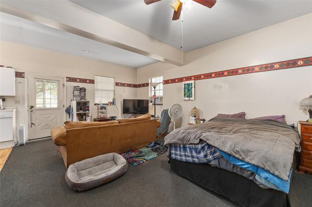 10871 SE COUNTY ROAD 336, Morriston, FL 32668