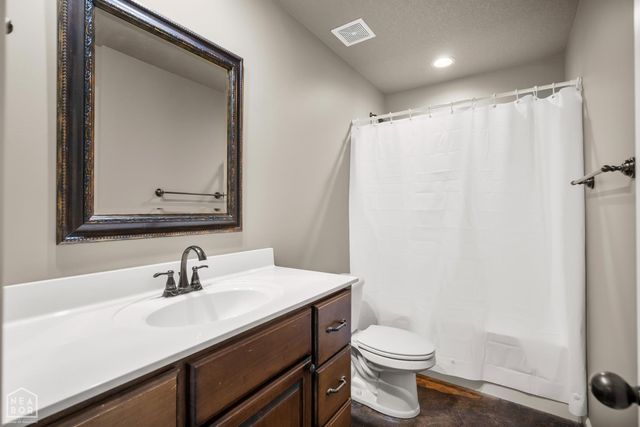 382 Wildwood Point, Jonesboro, AR 72405
