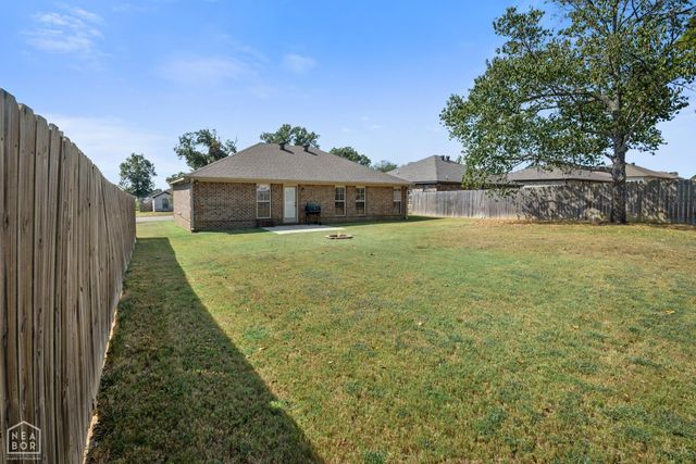 382 Wildwood Point, Jonesboro, AR 72405