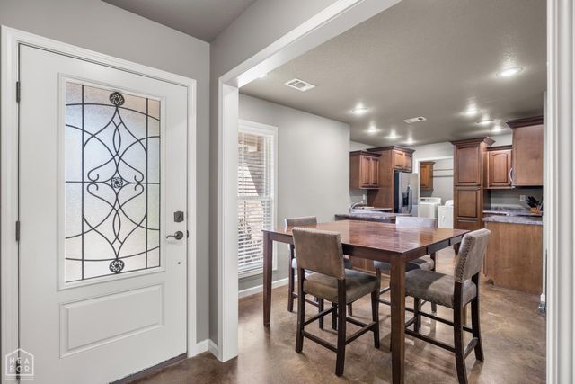 382 Wildwood Point, Jonesboro, AR 72405