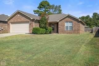 382 Wildwood Point, Jonesboro, AR 72405