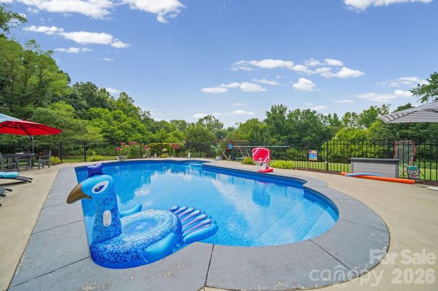 2637 Pamlico Drive, Shelby, NC 28152