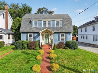 63 Faire Harbour Place, New London, CT 06320