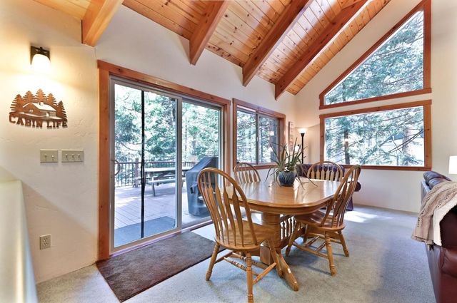 127 Summit Level Rd, Dorrington, CA 95223