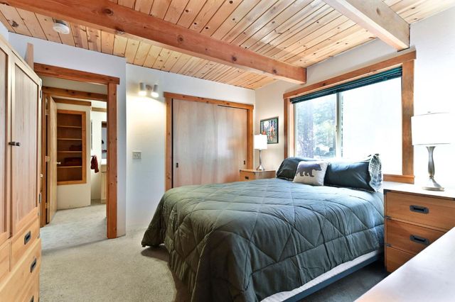 127 Summit Level Rd, Dorrington, CA 95223