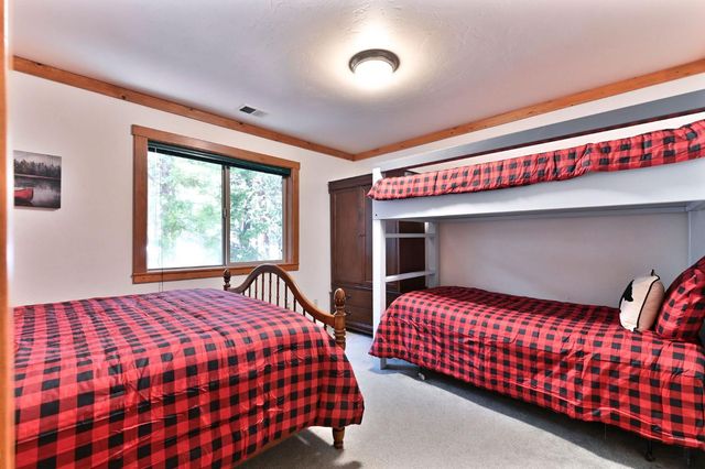 127 Summit Level Rd, Dorrington, CA 95223