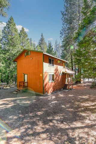 127 Summit Level Rd, Dorrington, CA 95223