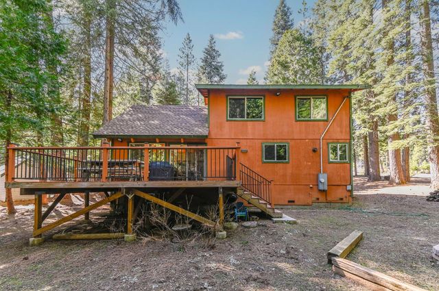 127 Summit Level Rd, Dorrington, CA 95223