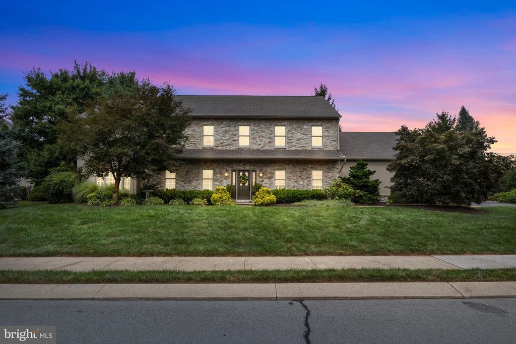 1115 SARAZEN WAY, York, PA 17404