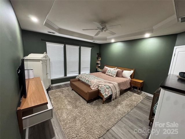 9122 Kestral Ridge Drive, Charlotte, NC 28269