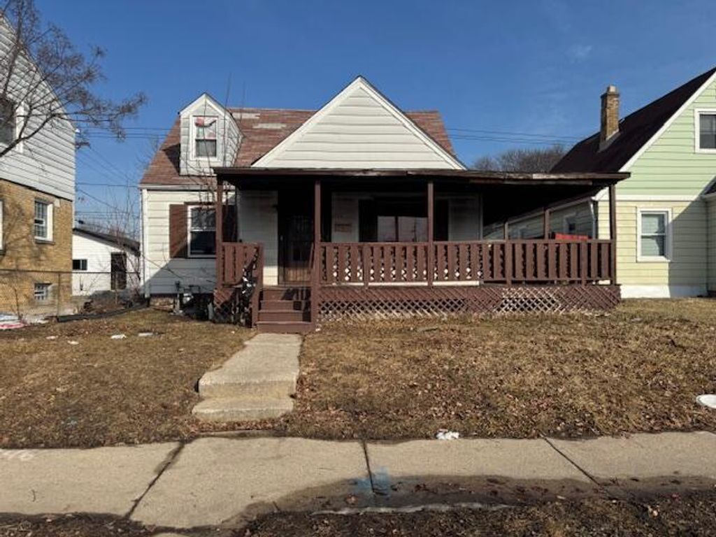3908 W Hampton AVENUE, Milwaukee, WI 53209