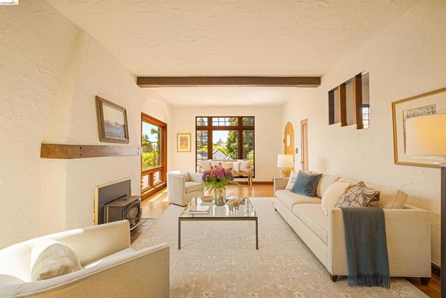 64 Colorado Ave, Berkeley, CA 94707