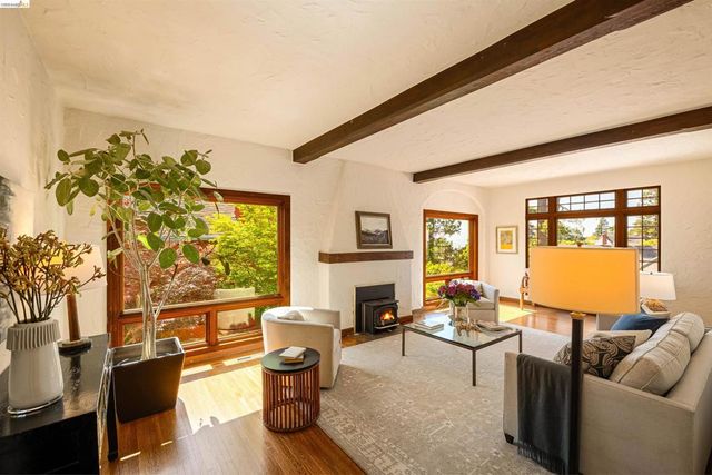 64 Colorado Ave, Berkeley, CA 94707