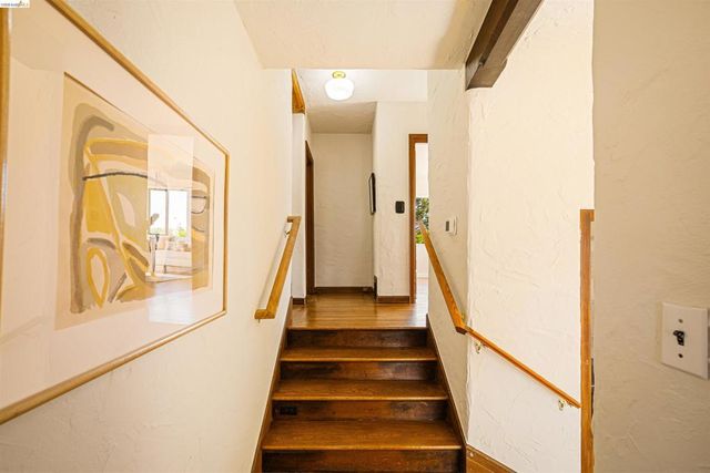 64 Colorado Ave, Berkeley, CA 94707
