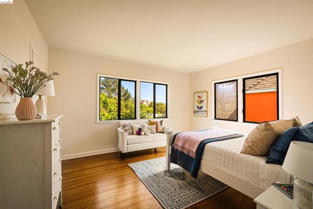 64 Colorado Ave, Berkeley, CA 94707