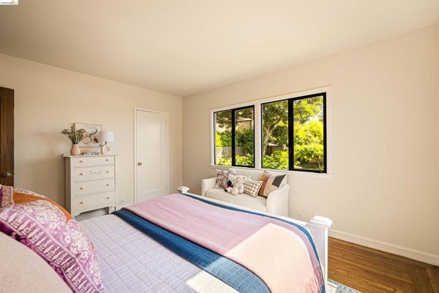 64 Colorado Ave, Berkeley, CA 94707