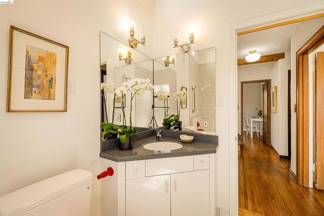 64 Colorado Ave, Berkeley, CA 94707