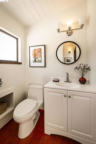 64 Colorado Ave, Berkeley, CA 94707