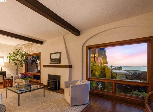 64 Colorado Ave, Berkeley, CA 94707
