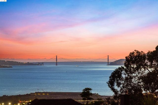 64 Colorado Ave, Berkeley, CA 94707