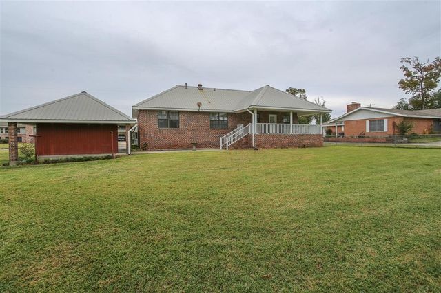 1001 Idlewilde Lane, Lake Charles, LA 70605