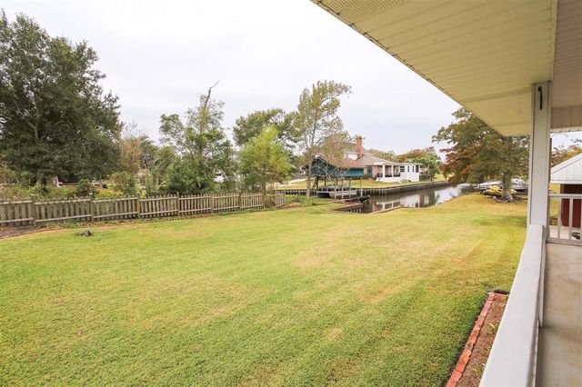 1001 Idlewilde Lane, Lake Charles, LA 70605