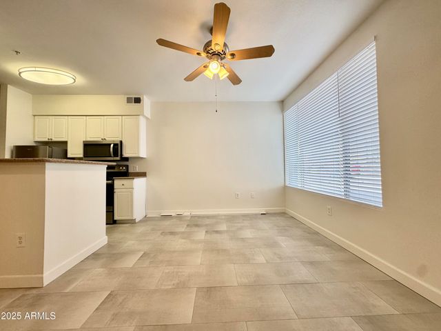 1701 E Colter Street Unit 110, Phoenix, AZ 85016