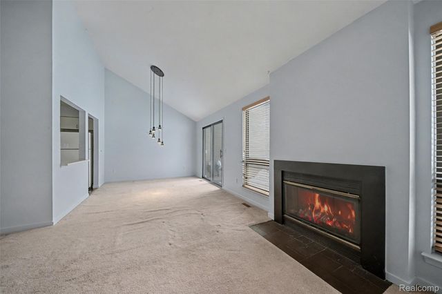 705 Preston Court, Rochester Hills, MI 48307