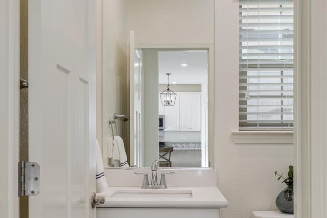 8012 Avanti Dr, El Dorado Hills, CA 95762