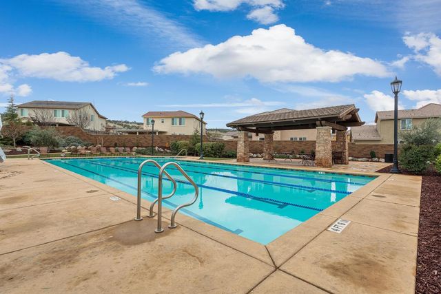 8012 Avanti Dr, El Dorado Hills, CA 95762